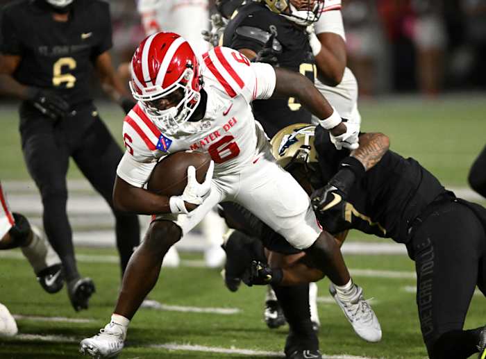 Mater Dei vs St John Bosco October 13, 2023 Photo-Heston Quan53